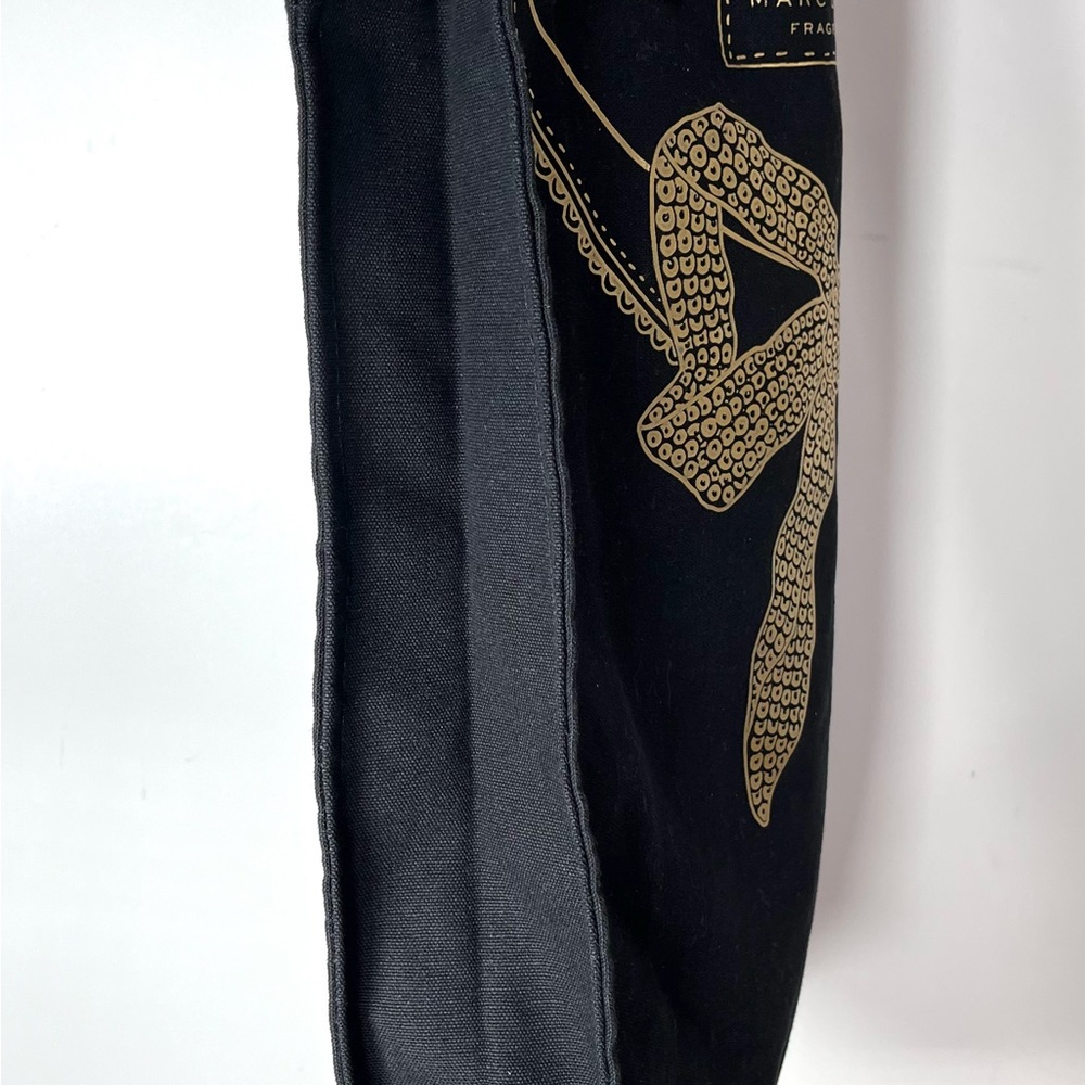 Marc Jacobs Fragrances Black canvas cotton tote with Gold Bow Design - Picture 4 of 4